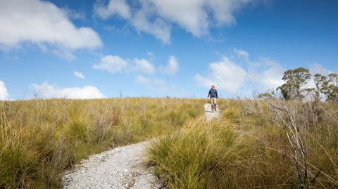 Arthur Riverfront & Sea Lodge Upstream - Australian Directory 2