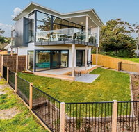 Sweeping Views Free Wifi  Netflix PET Friendly - Australian Directory