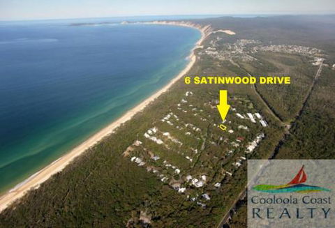6 Satinwood Drive Rainbow Shores Stylish Beach House Free WiFi - Australian Directory 3