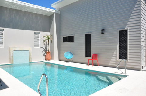 Seadaze 1 Rainbow Beach Gorgeous Unit Close To The Beach Aircon Pool - Australian Directory 1