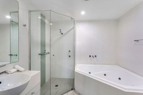 Pacific Blue Apartment 244 / 265 Sandy Point Rd - Australian Directory 2