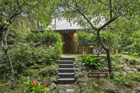 NUNGAROO COTTAGE - Australian Directory 5