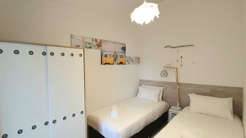 West Beach Lagoon 210 - Amazing Views - Australian Directory 6