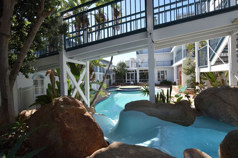 West Beach Lagoon 210 - Amazing Views - Australian Directory 3