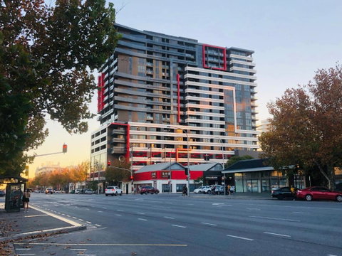 Central Escape At Adelaide CBD - Australian Directory 1