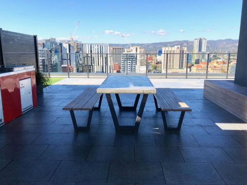 Central Escape At Adelaide CBD - Australian Directory 6