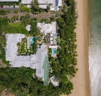Belle Escapes - Sapphire Suite Absolute Beachfront Alamanda Resort 17 - Australian Directory