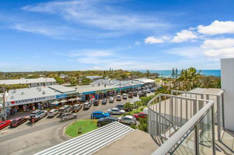 Unit 203 Plantation Rainbow Beach Plantation Resort Top Floor Aircon Free Wi Fi - Australian Directory 5