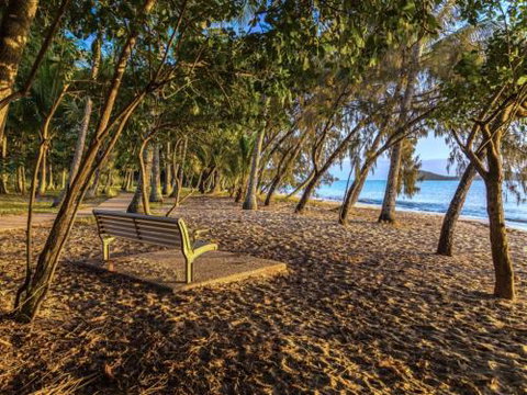 Fusilier Beachfrontviews - Australian Directory 1