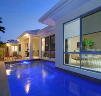 BEACH RETREAT at PALM COVE - Australian Directory