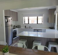12 Cooloola Drive Family home close to beach pet friendly