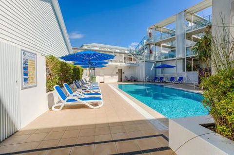 Unit 3 Plantation Rainbow Beach Air Conditioned Pool & Outdoor Spa Plantation Resort - Australian Directory 2