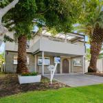 SANTORINI BEACH HOUSE SAFETY BEACH - Australian Directory 0