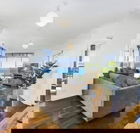 Panoramic Ocean Views in Peregian Beach 41 Parakeet Cresent - Australian Directory