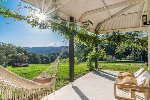 Your Luxury Escape - Fairway - Australian Directory 0