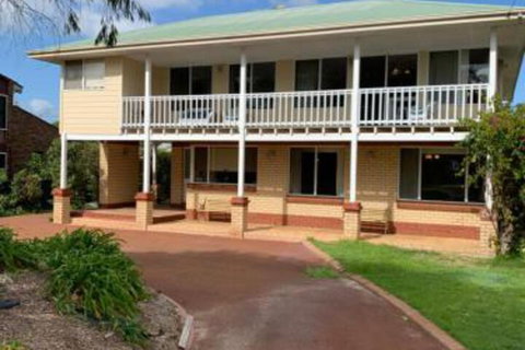 Salty Dayz - Australian Directory 2