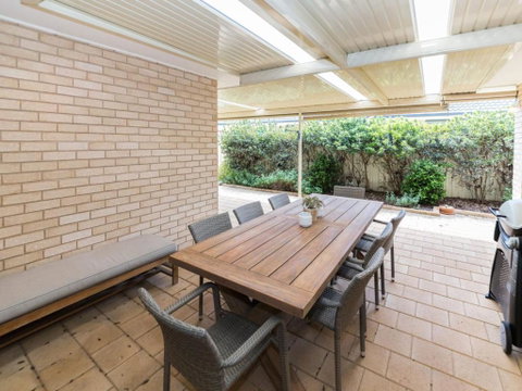 Beachside At Normanville 7 Ronald Street - Australian Directory 1