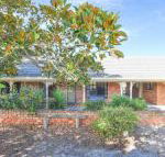 By the Beach 30 Jetty Road - Australian Directory
