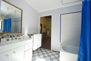 Salty House - Australian Directory 1