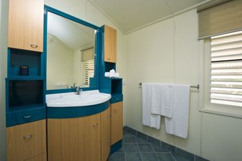 Salty House - Australian Directory 2