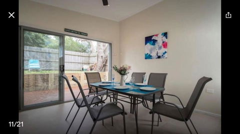 Vitamin Sea - Australian Directory 3