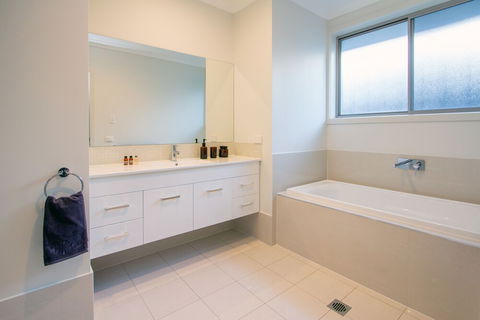 Vantage Court A Hidden Gem Of Mudgee 11 - Australian Directory 1