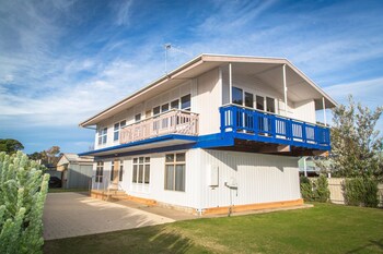 Silverton SA Australian Directory