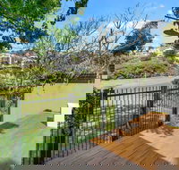 Surfer's Loft Tamarama - Australian Directory