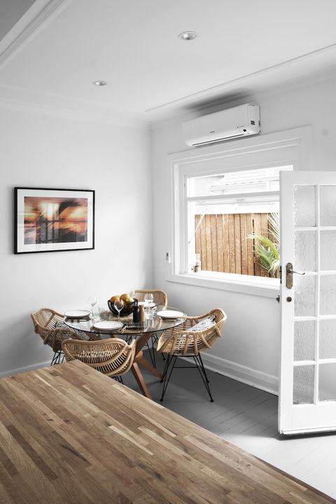 Beach Cottage In Bondi - Australian Directory 6