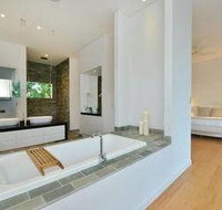 Patons Place on the Beach - Australian Directory
