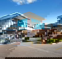 Wilsonton Hotel - Australian Directory