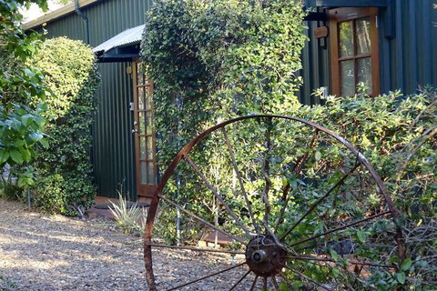 Lagoon Pocket B&B - Australian Directory 1