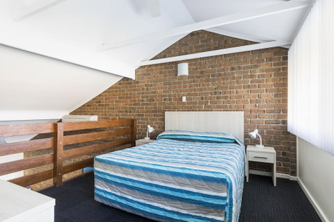 Marion Motel And Apartments - Australian Directory 6