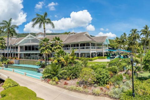 Paradise Palms - Australian Directory 1