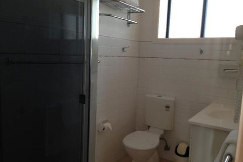 Surf Motel - Australian Directory 3