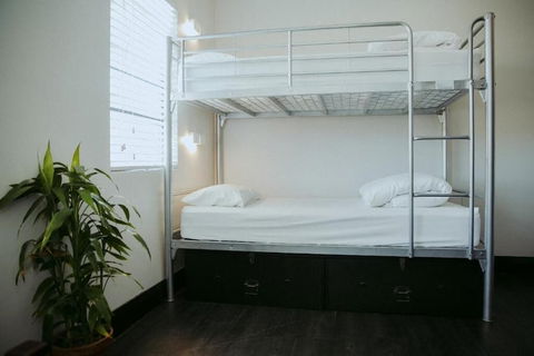 The Village Bondi Beach - Hostel - Australian Directory 4