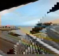 The Ark Stanley - Australian Directory