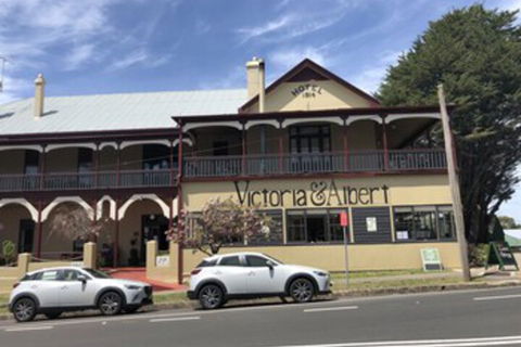 Victoria & Albert Guesthouse - Australian Directory 0