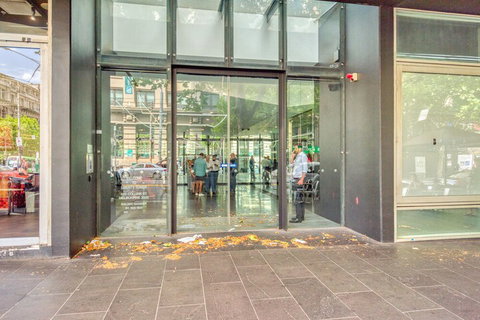 CBD Collins St. Near Southern Cross - Australian Directory 1