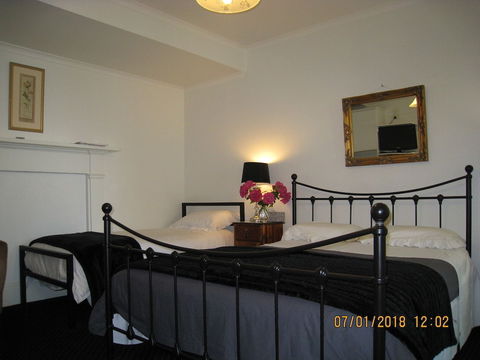Hi George Bed & Breakfast - Australian Directory 6