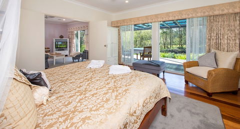 Crystal Creek Meadows Luxury Cottages - Australian Directory 6