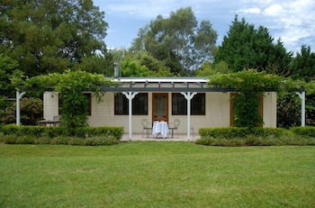 Crystal Creek Meadows Luxury Cottages - Australian Directory 1
