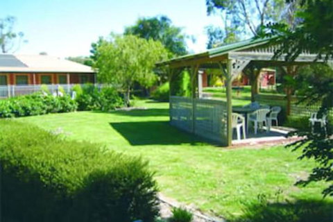 Aristocrat Waurnvale Motel - Australian Directory 7