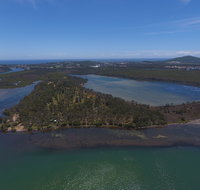 Lani's Holiday Island - Caravan Park - Australian Directory