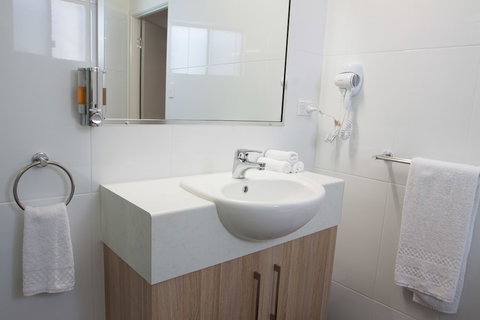 Abode37 - Australian Directory 1