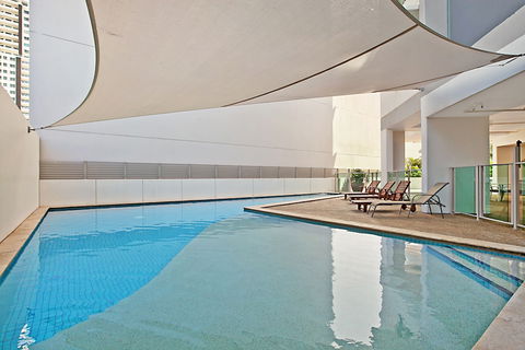 Beachlife Holiday Apartments - Australian Directory 1