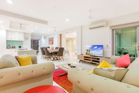 Beachlife Holiday Apartments - Australian Directory 6