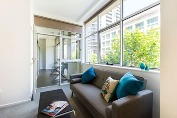 Vance 2Bdr Melbourne Apartment - Australian Directory 6