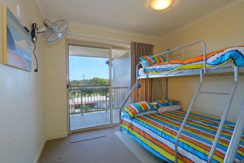 Pacific Royale Holiday Apartment 313 - Australian Directory 0