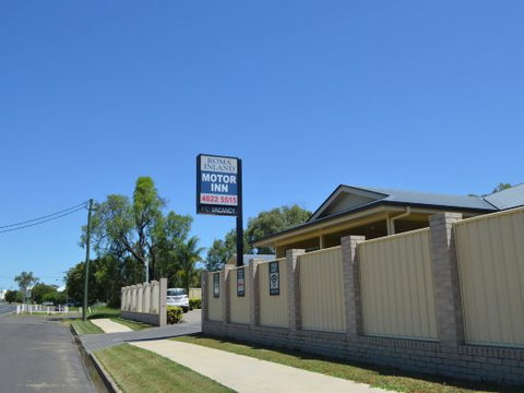 Mas Country Roma Inland Motor Inn - Australian Directory 1
